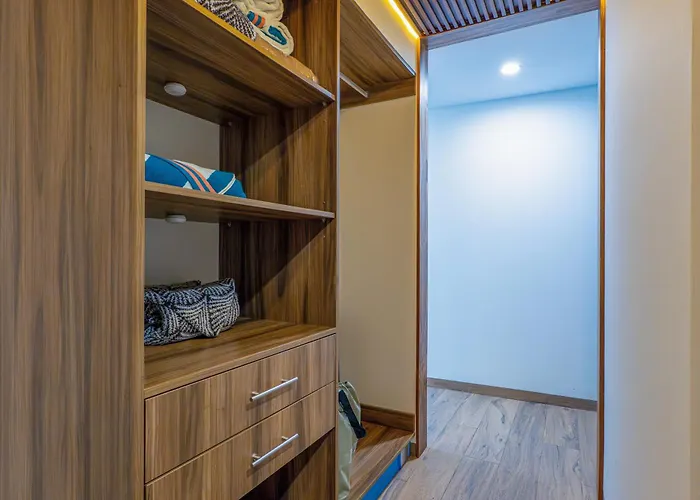 Wooden Retreat Hotel