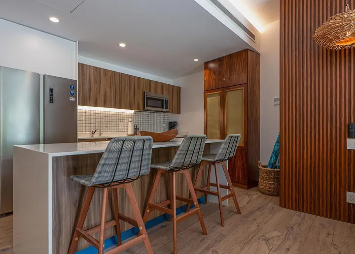 Wooden Retreat Hotel Playa del Carmen